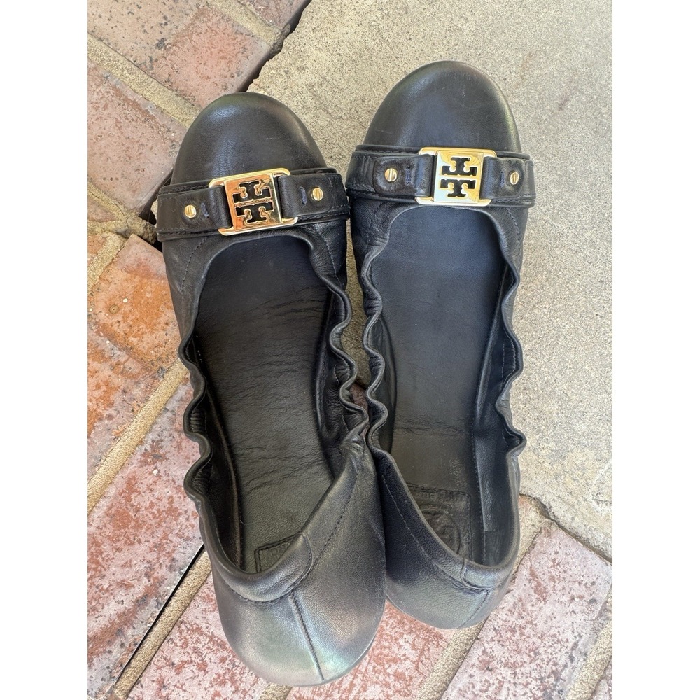 Tory Burch Ambrose Ballet Flat Shoes Sz 10 M Leather Black Gold Logo Slip On